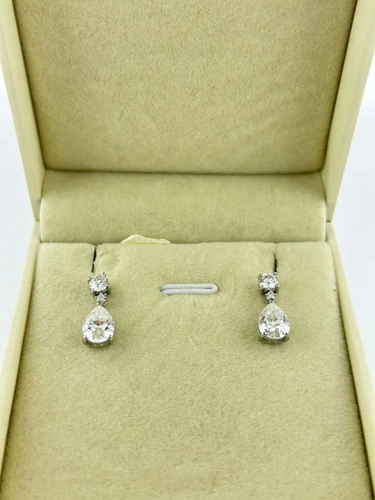 Binco Gota Moissanite com Pontos de Luz
