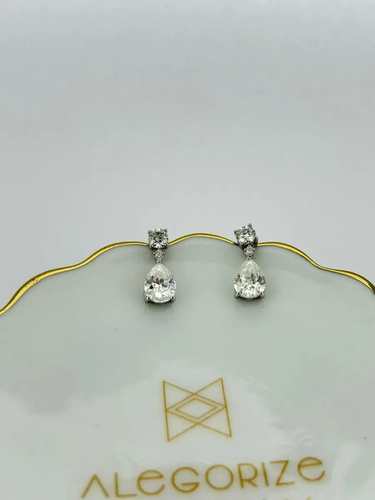 Binco Gota Moissanite com Pontos de Luz