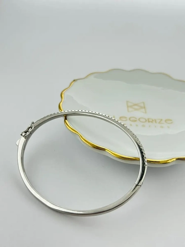 Bracelete Fino Cravejado