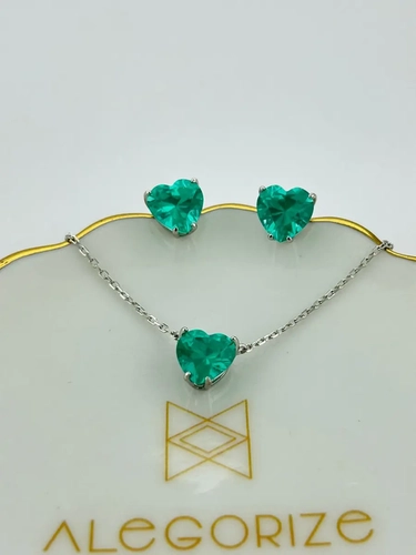 Conjunto Coração Turmalina Paraíba em Lab Crown 8 MM