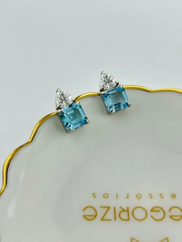 Binco Pedra Natural Topázio  Sky Com Moissanite