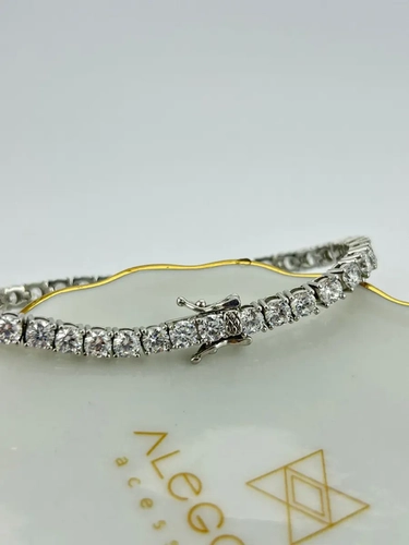 Pulseira Riviera Fecho Cravejado 4 MM 4 Garras