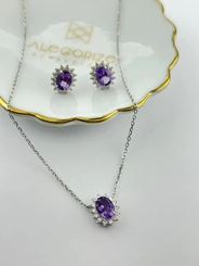 Conjunto Oval com Pedra Natural e Moissanites
