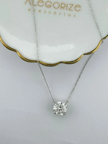 Colar Ponto de Luz em Moissanite