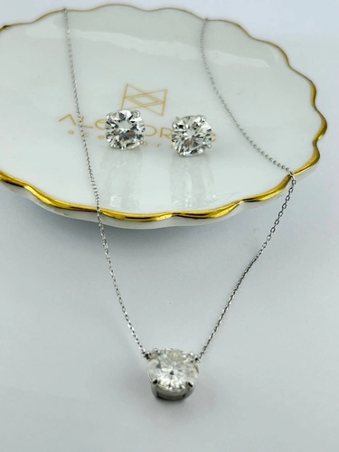 Colar Ponto de Luz em Moissanite