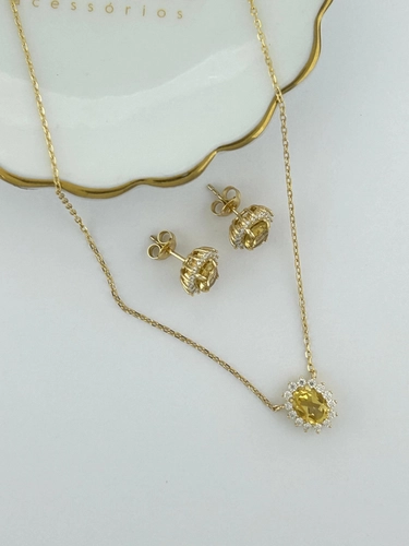 Conjunto Pedra Natural Oval Cravejado em Volta