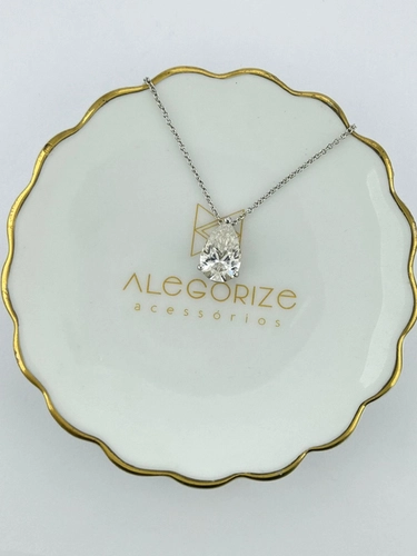 Colar Gota em Moissanite