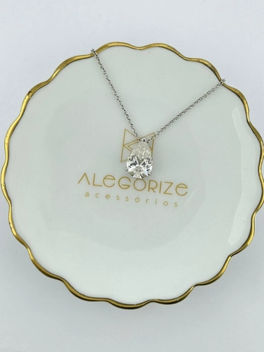 Colar Gota em Moissanite
