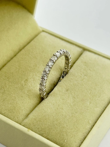 Aliança Inteira Cravejada em Moissanite 2 MM