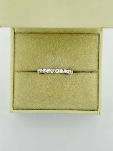 Aliança Inteira Cravejada em Moissanite 2 MM