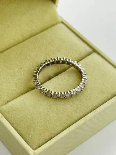 Aliança Inteira Cravejada em Moissanite 2 MM