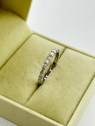 Aliança Inteira Cravejada em Moissanite 2 MM