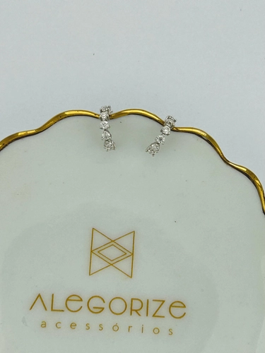 Mini Argola de Moissanites