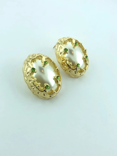 brinco Oval Ondas