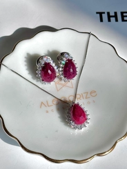 Conjunto Rubi Natural e Moissanites