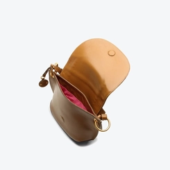 Bolsa Tiracolo Gaya Pequena Caramelo