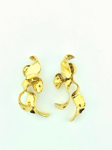 Brinco Line Organic Claudia Arbex Ouro Vintage