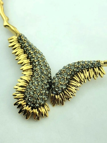 Colar Girassol Conceito