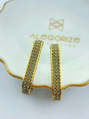 Brinco Rock Lovers Claudia Arbex Ouro Vintage