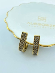 Brinco Rock Lovers Claudia Arbex Ouro Vintage