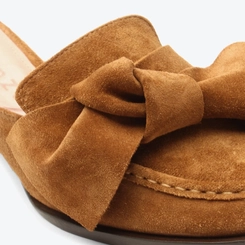 Mule Amy Caramelo Camurça